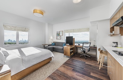 Calgary Hotel | Element by Westin Calgary Airport