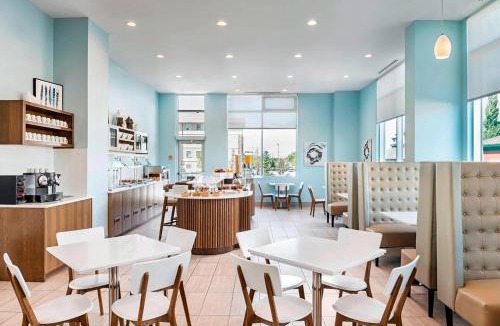 Calgary Hotel | Element Calgary Airport