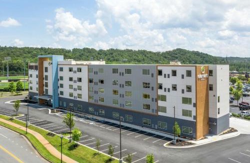 Emerson Hotel | Element Cartersville