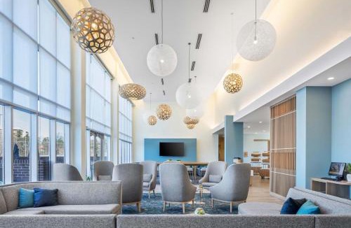 Ashley Oaks Hotel | Element Knoxville West