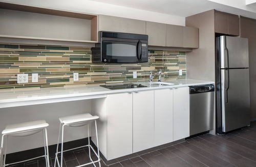 Midtown Crossing Hotel | Element Omaha Midtown Crossing
