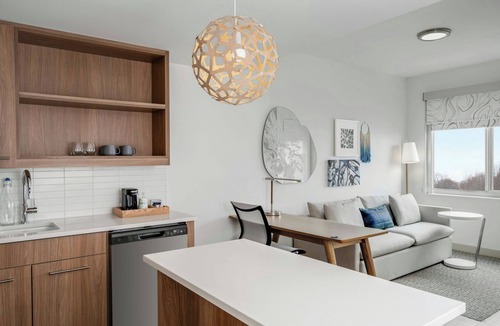 Springfield Hotel | Element Springfield South