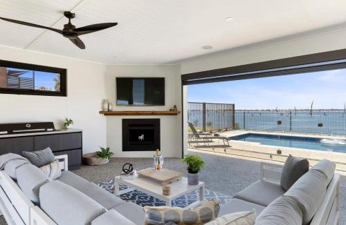 Yarrawonga House | Elements on the Waters Edge, Yarrawonga