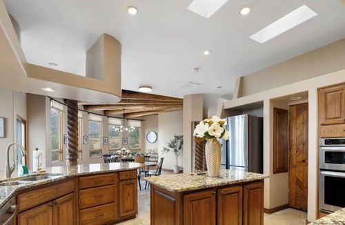 North Albuquerque Acres House | Elena's Sandia Sanctuary - An Irvie Home