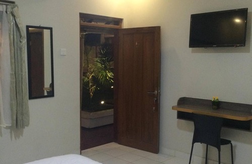 Sukajadi House | Elenor's Home at Eyckman