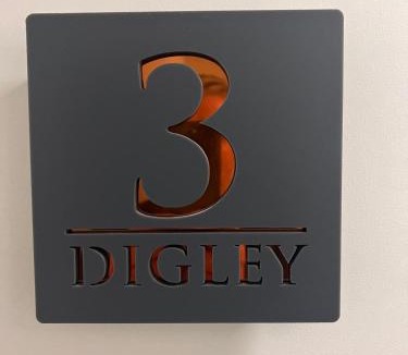 Holmfirth Bed & Breakfast | Elephant & Castle