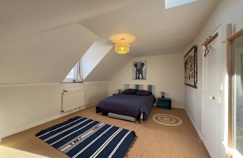 Yport Bed & Breakfast | ELEPHANT ROOM