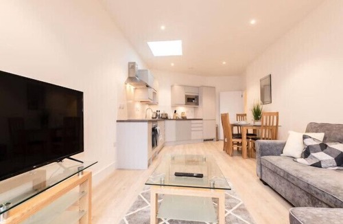 Fleet Apartment | Elevate @ Fleet Heights - Apartment Seven