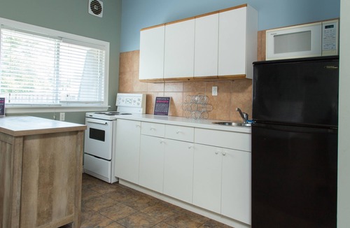 Cabbagetown House | Elevate Rooms Taigh Ice