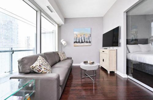Toronto Entertainment District Apartment | Elevate Stay Queen Duo Suite - Prime Location