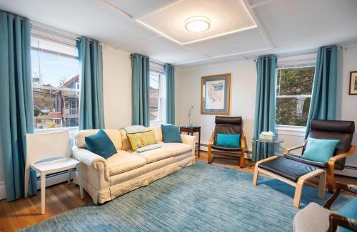 Gloucester Apartment | Elevated Fish & Ships on River Walk to Beach Park