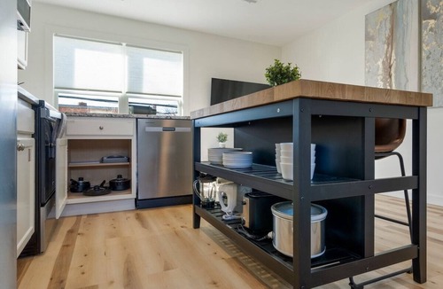 Cherry Street House | Elevated Pad @ Cherry Street