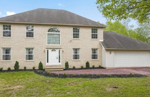 Tunkhannock Township House | Elevated Serene Mountain Majesty 3BR Colonial