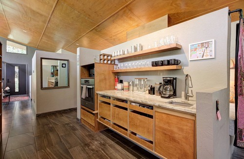 Norman House | Elevated Stay at White Owl Creek