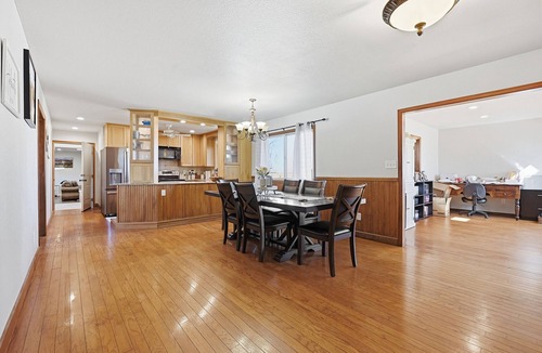Longmont House | Elevated Stay in Longmont- Private, Stunning Views, Hot Tub + Equestrian Ready