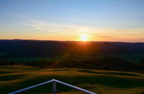 Myrrhee House | Elevation652 at Mt Bellevue in King Valley