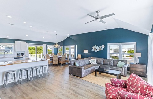 Southern Shores House | Elevator! Dogs, Semi OF, Private Pool, Hot Tub, SS2026