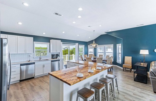 Southern Shores House | Elevator! Dogs, Semi OF, Private Pool, Hot Tub, SS2026