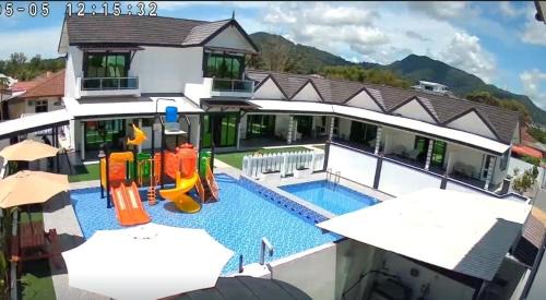 Dungun House | Eleven25 Roomstay