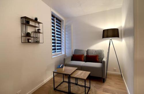 Elbeuf Apartment | Elfeuf centre - Chez Maxime