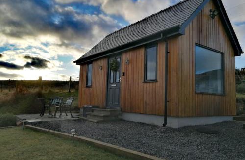 Suladale House | Elfin Cottage