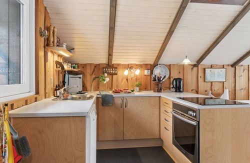 Hoensinge House | "Elfrede" - 900m from the sea by Interhome