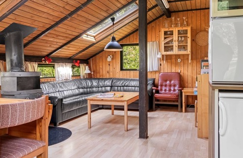 Læsø House | "Elfrieda" - 1.6km from the sea by Interhome