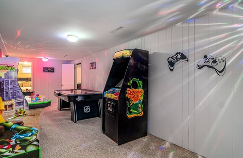 Elgin House | Elgin Rental- Greenridge