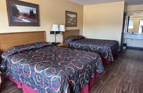 Elgin Hotel | Elgin Sleepin Inn