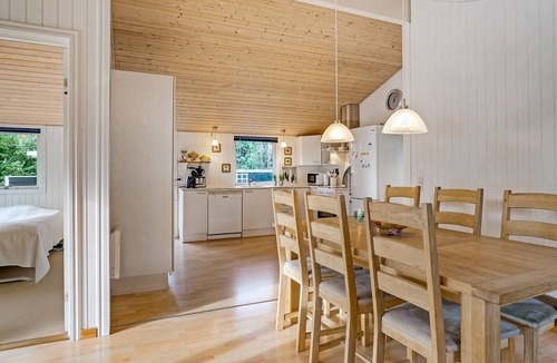 Hou House | "Eli" - 1.4km from the sea by Interhome