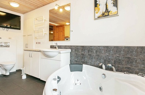 Vester Grønning House | Elite Holiday Home in Roslev Denmark with Sauna