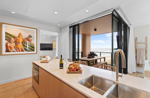 Palm Beach Apartment | Elite Penthouse Escape