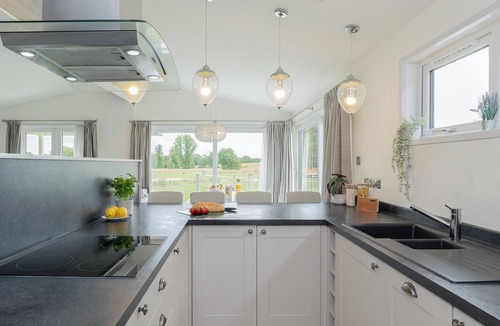 Newbury Ski Chalet | Elite Plus Spa Lodge 3