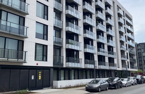 Pointe-Saint-Charles Condo | Elite Studio close to Old Port of Montreal