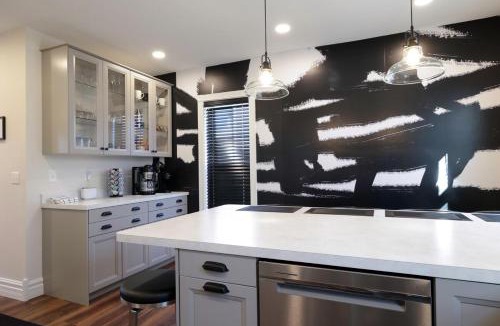 Maquoketa House | Eliza Gothic