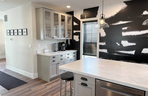 Maquoketa House | Eliza Gothic