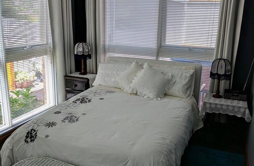 Mount Eliza Bed & Breakfast | Eliza Stays" Getaway.