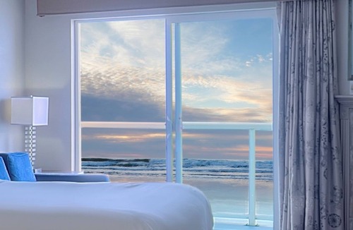 Newport Hotel | Elizabeth Oceanfront Suites, an Ascend Collection Hotel