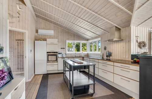 Fur House | "Eljas" - 200m to the fjord by Interhome