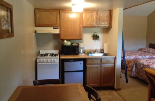 Piedmont Cabin | Elk Creek Resort