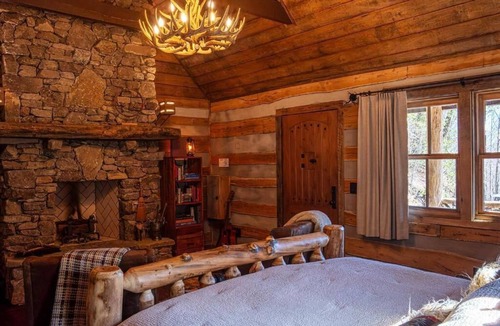 Waynesville Resort | Elk & Embers Mountain Hideaway