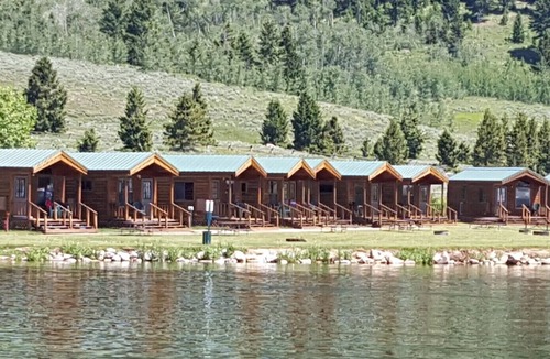 West Yellowstone Cabin | Elk Haven Camping Cabin 11