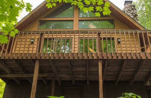 South Bloomingville Cabin | Elk - Hosted by The Chalets