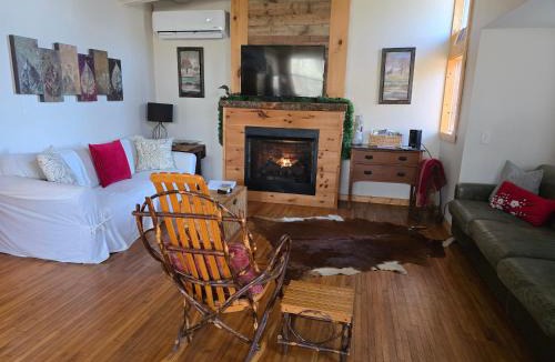 Cherokee House | Elk Ridge - cherokee casino GSMNP