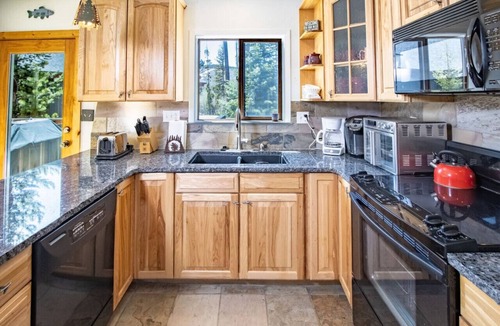 Winter Park Villa | Elk Run half Duplex with views!