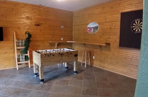 Spring Valley House | Elk Valley Retreat- Secluded Cabin with Views, multiple decks,