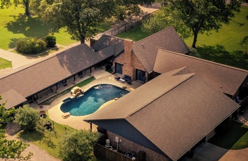 Canton Resort | Elken Retreat - 4 suites/4 bath