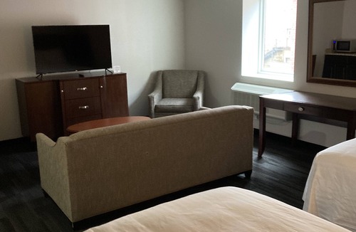 Ridgway Hotel | Elker Inn & Suites