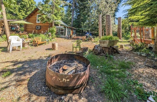 Packwood Cabin | Elkhorn Lodge | Wifi | 2 Bed, 1 Bath
