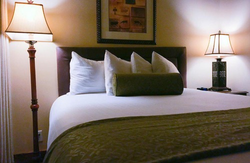 Elkhorn Village Apartment | Elkhorn Village